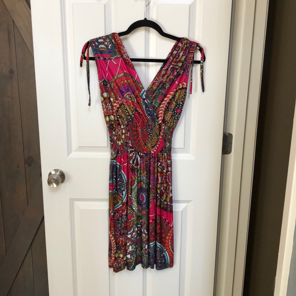 Women’s dress/beach cover-up